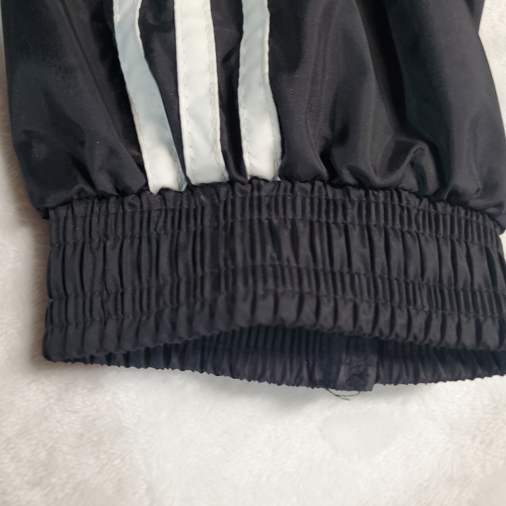 Adidas Men's Black and White Windbreaker Jacket With Hidden Hood - Picture 11 of 12